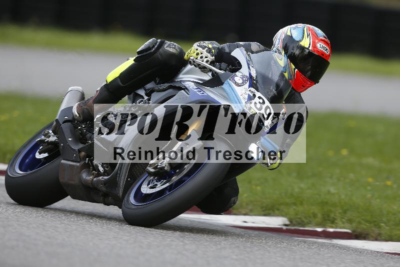 /Archiv-2025/53 16.09.2025 Track Day Domi Aegerter ADR/Gruppe rot/39